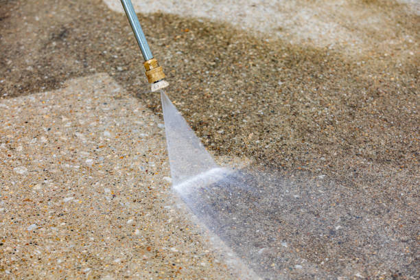 Best Playground Equipment Cleaning  in Bayport, MN